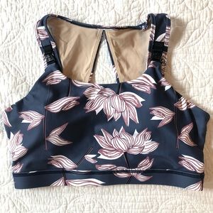 Senita nursing sports bra